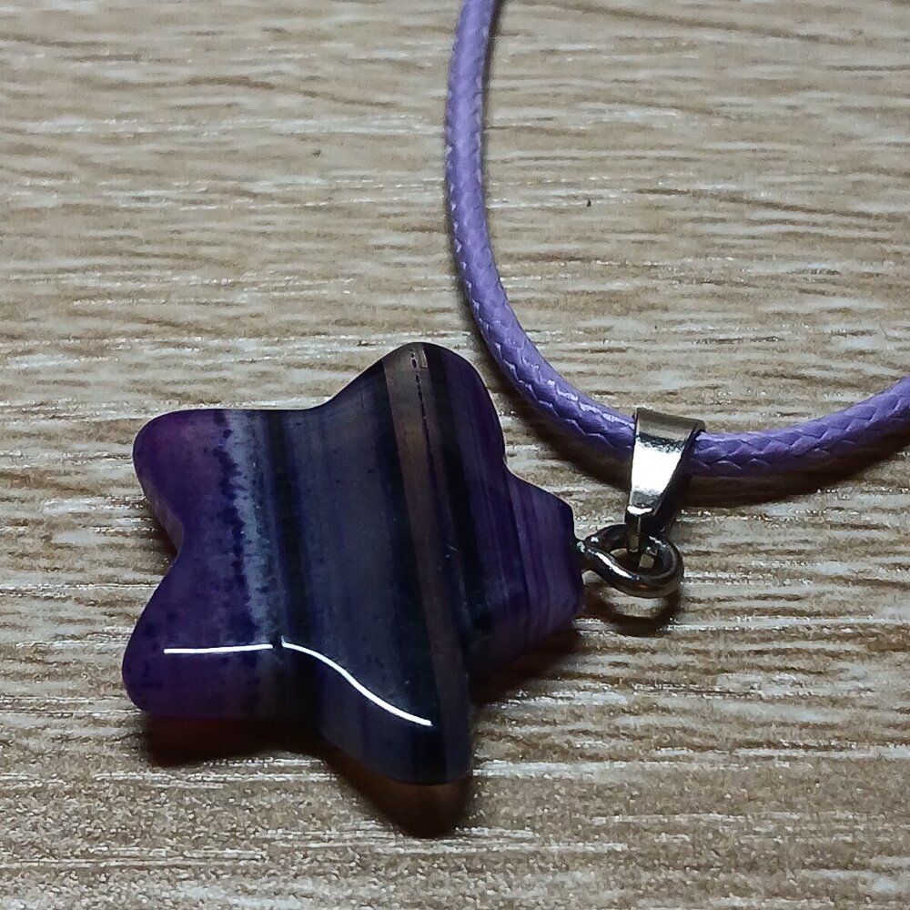 NWOT Fashion Necklace Purple Patterned Star Pendant Jewelry #33